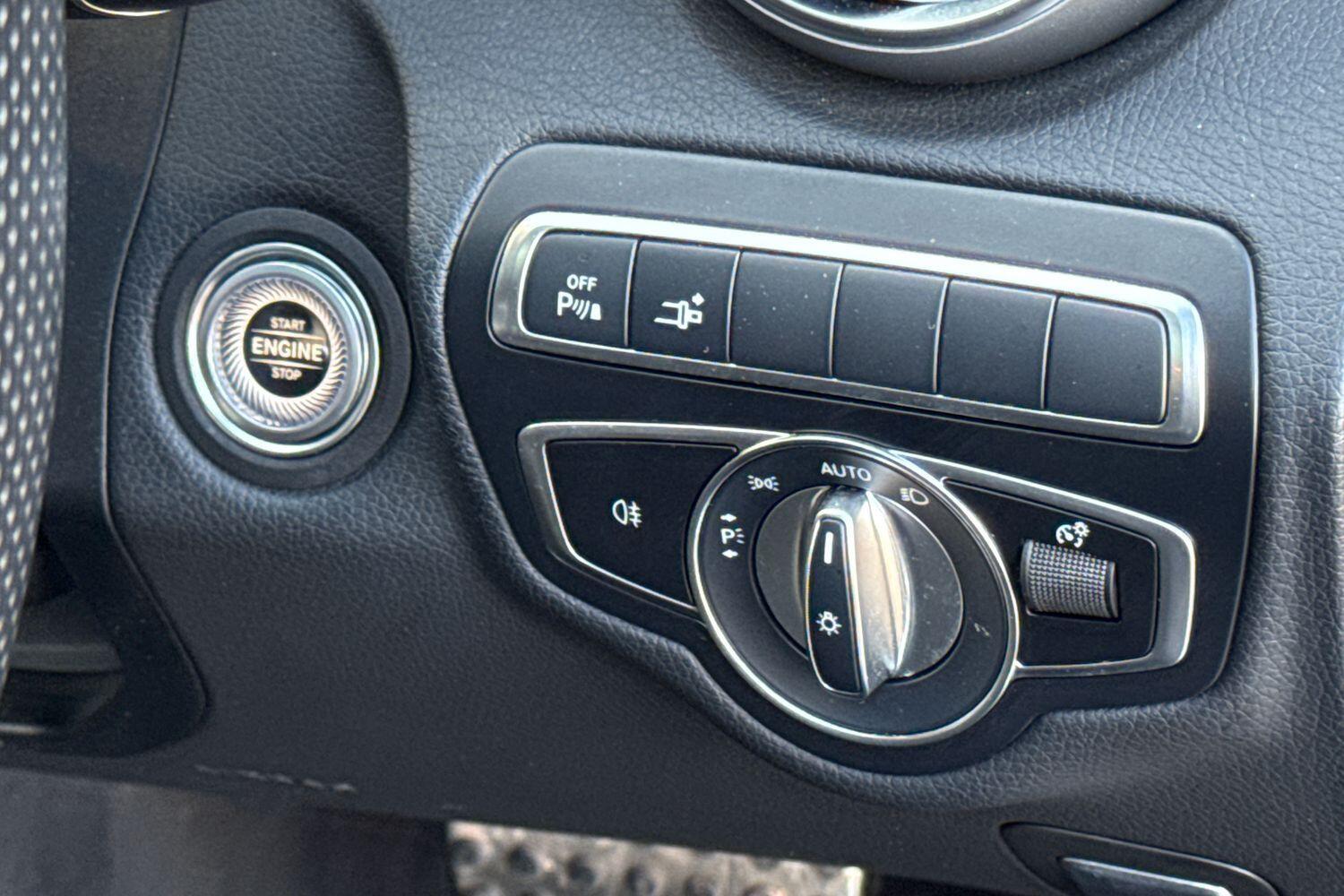 Used Mercedes-Benz C Class 2022 for sale - 76572591: Photo 49