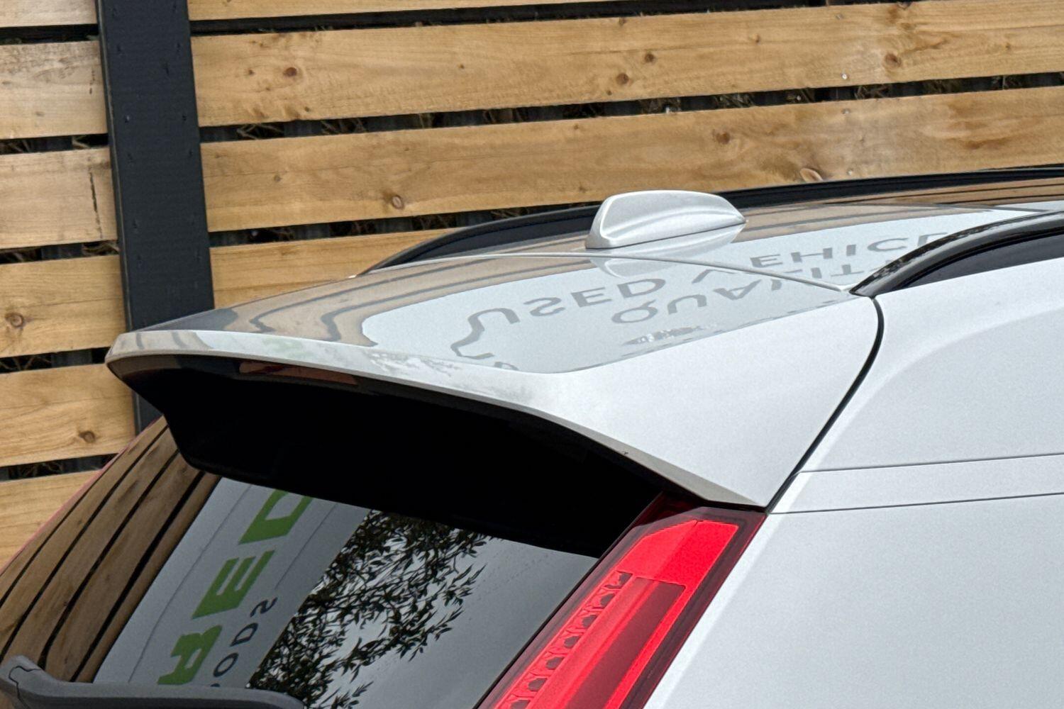 Used Volvo XC40 2023 for sale - 76314725: Photo 16