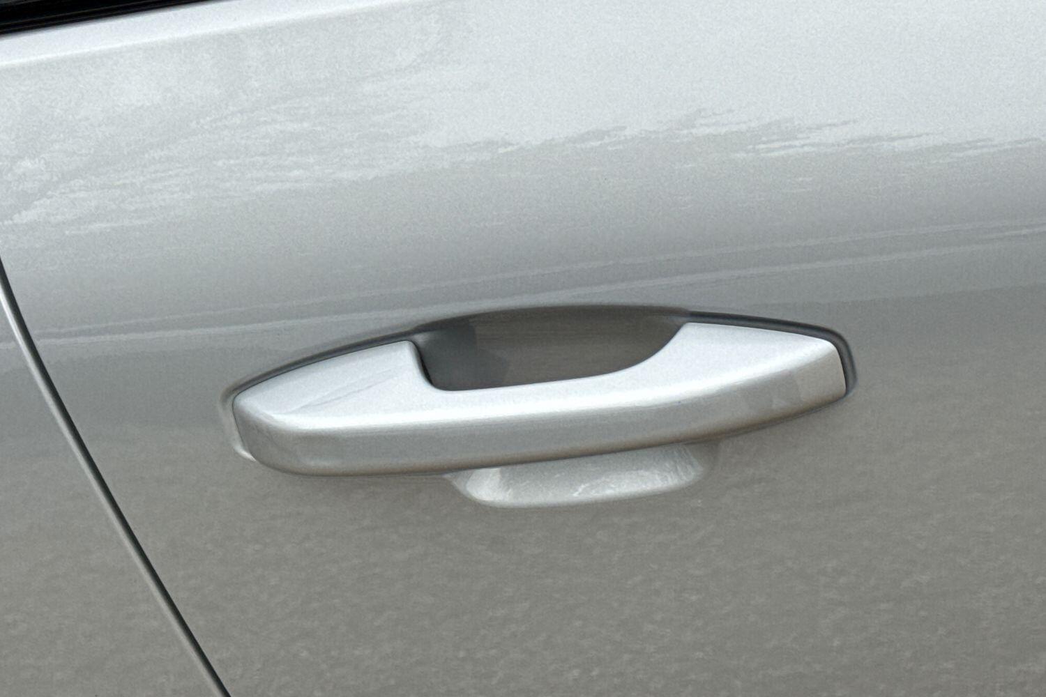 Used Volvo XC40 2023 for sale - 76314725: Photo 17