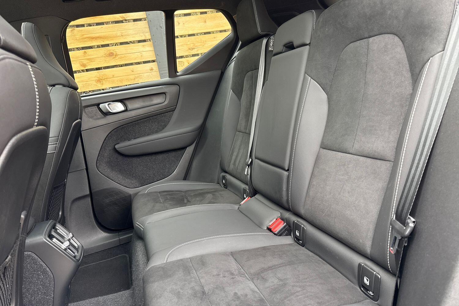 Used Volvo XC40 2023 for sale - 76314725: Photo 30