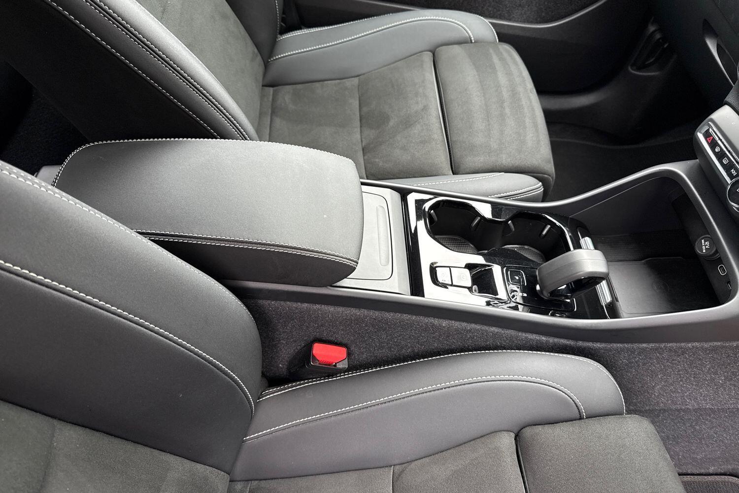 Used Volvo XC40 2023 for sale - 76314725: Photo 38