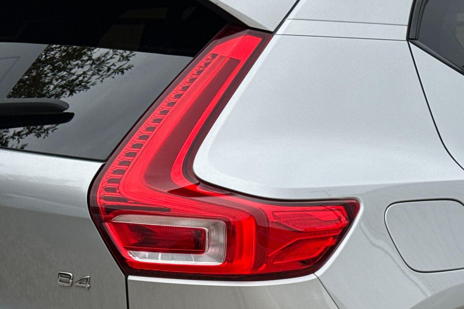 Used Volvo XC40 2023 for sale - 76314725: Photo 44