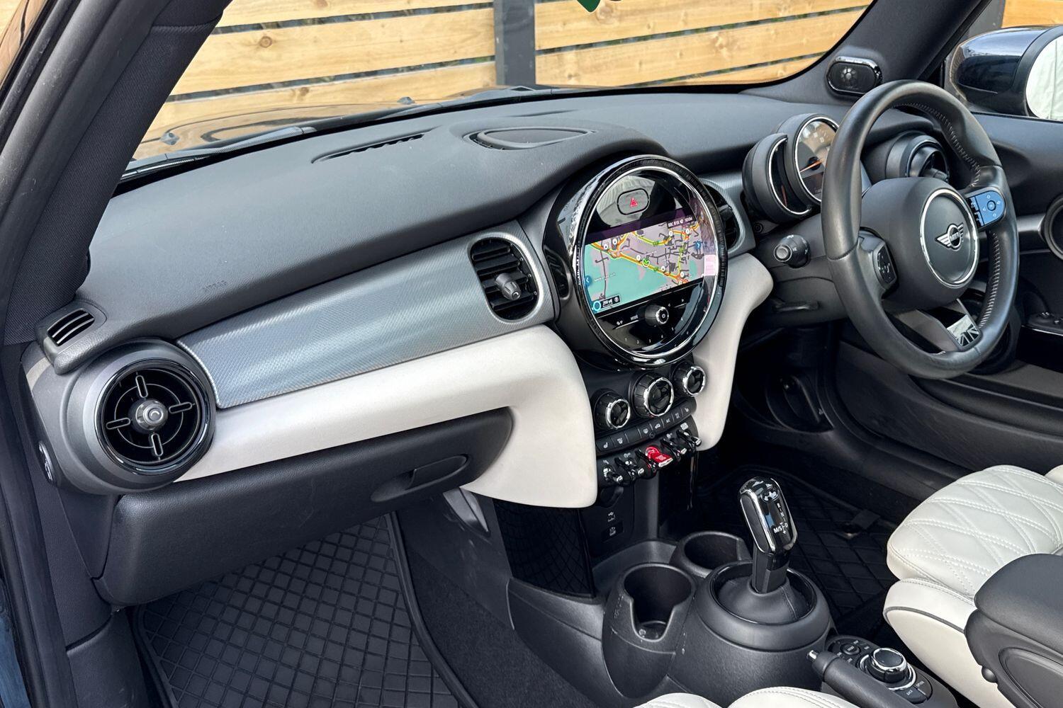 Used MINI Hatch 2022 for sale - 76371574: Photo 29