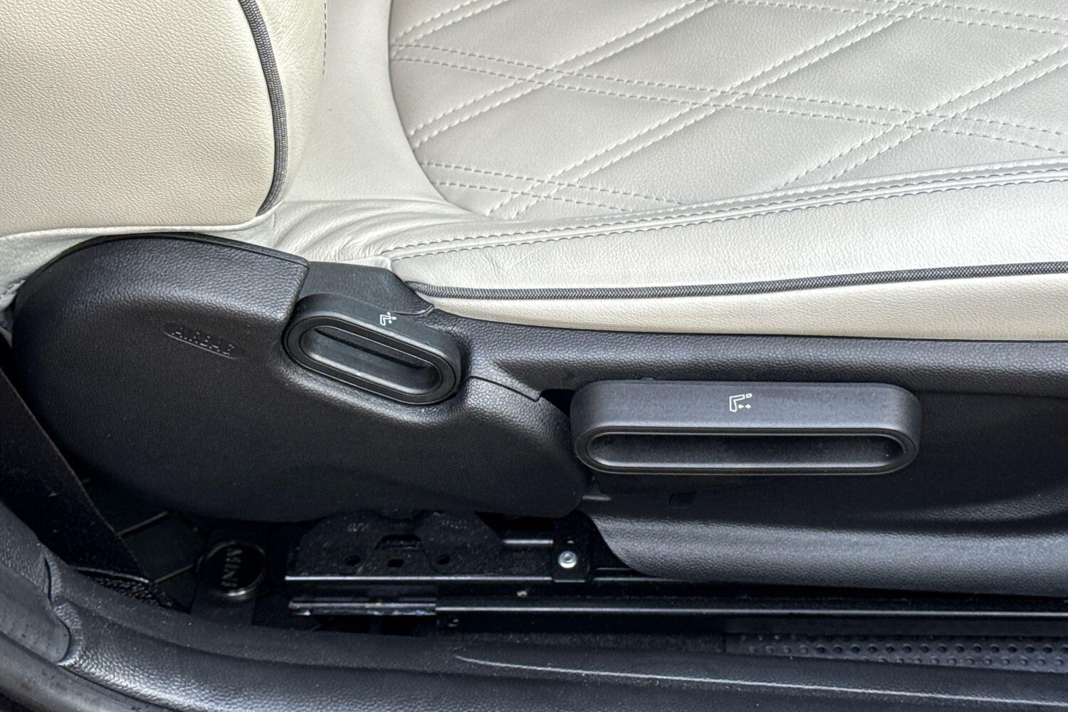 Used MINI Hatch 2022 for sale - 76371574: Photo 44