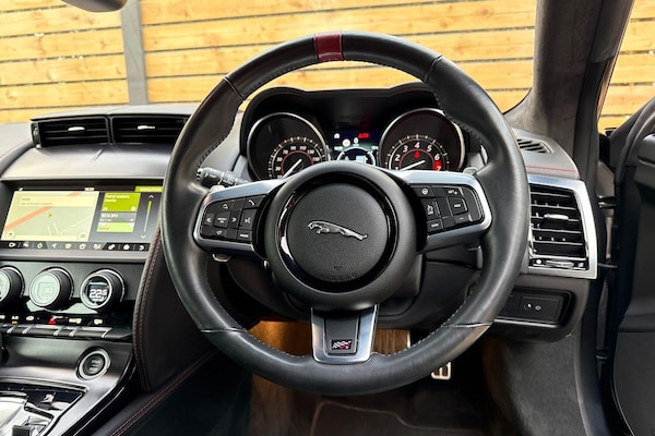 Used Jaguar F-Type 2019 for sale - 76314945: Photo 36