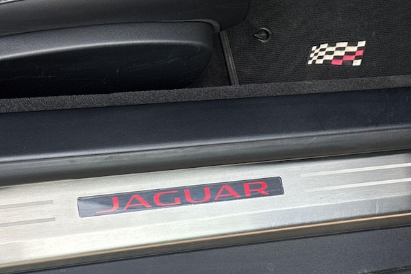Used Jaguar F-Type 2019 for sale - 76314945: Photo 45