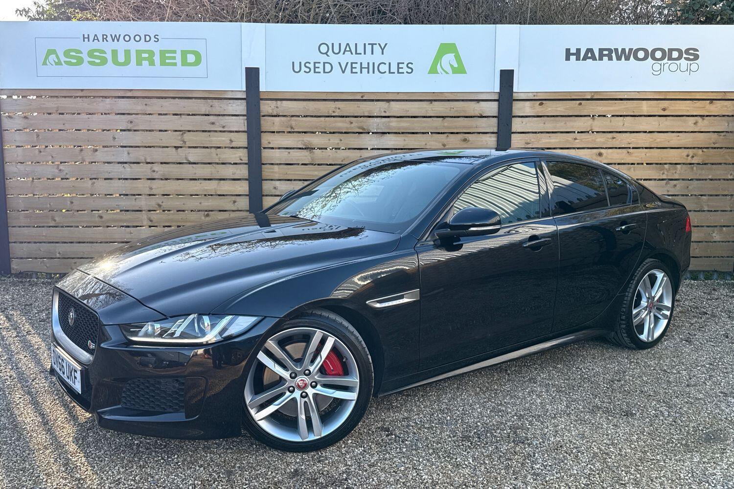 Used Jaguar XE 2016 for sale - 76714858: Photo 11