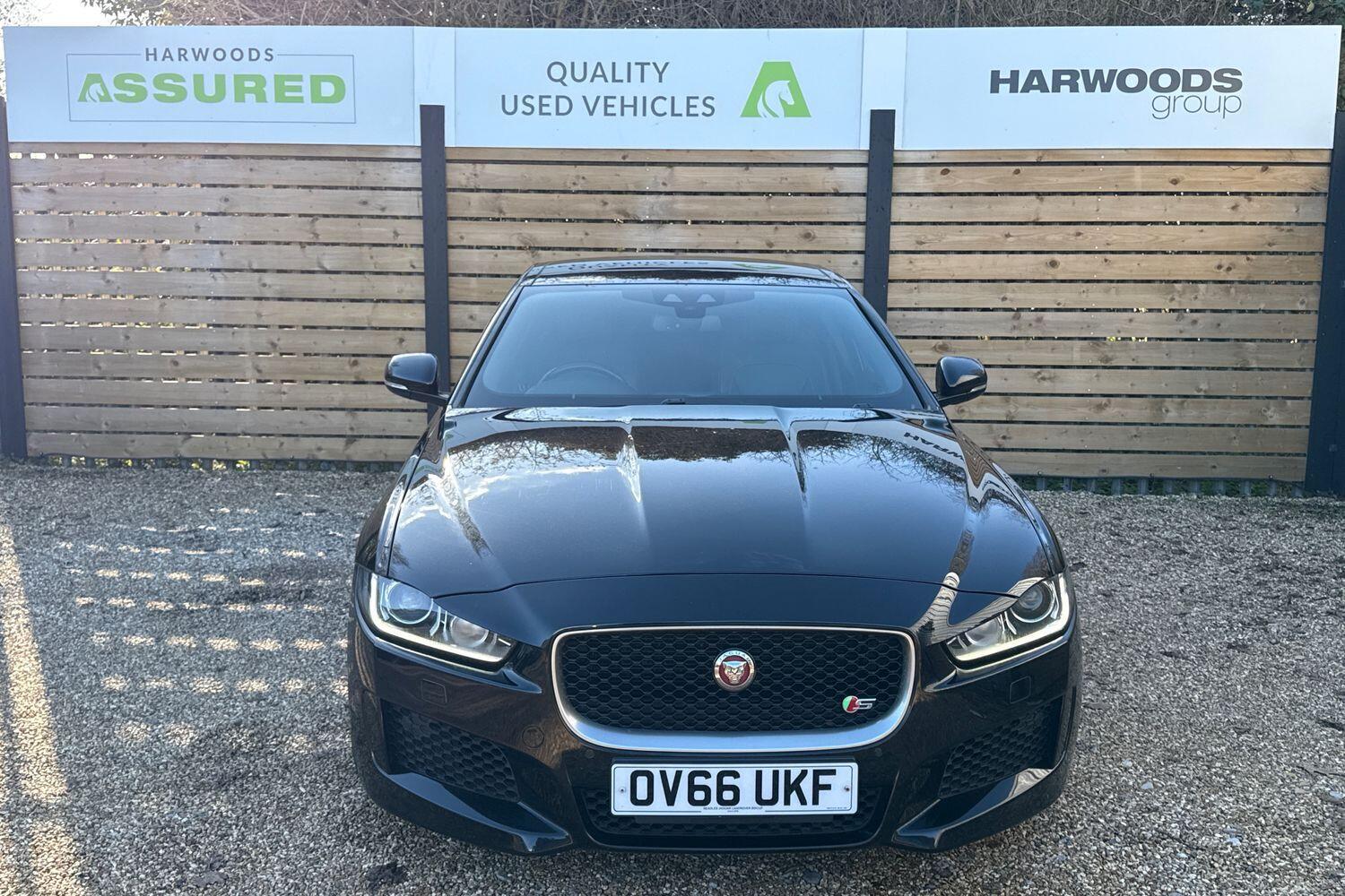Used Jaguar XE 2016 for sale - 76714858: Photo 12