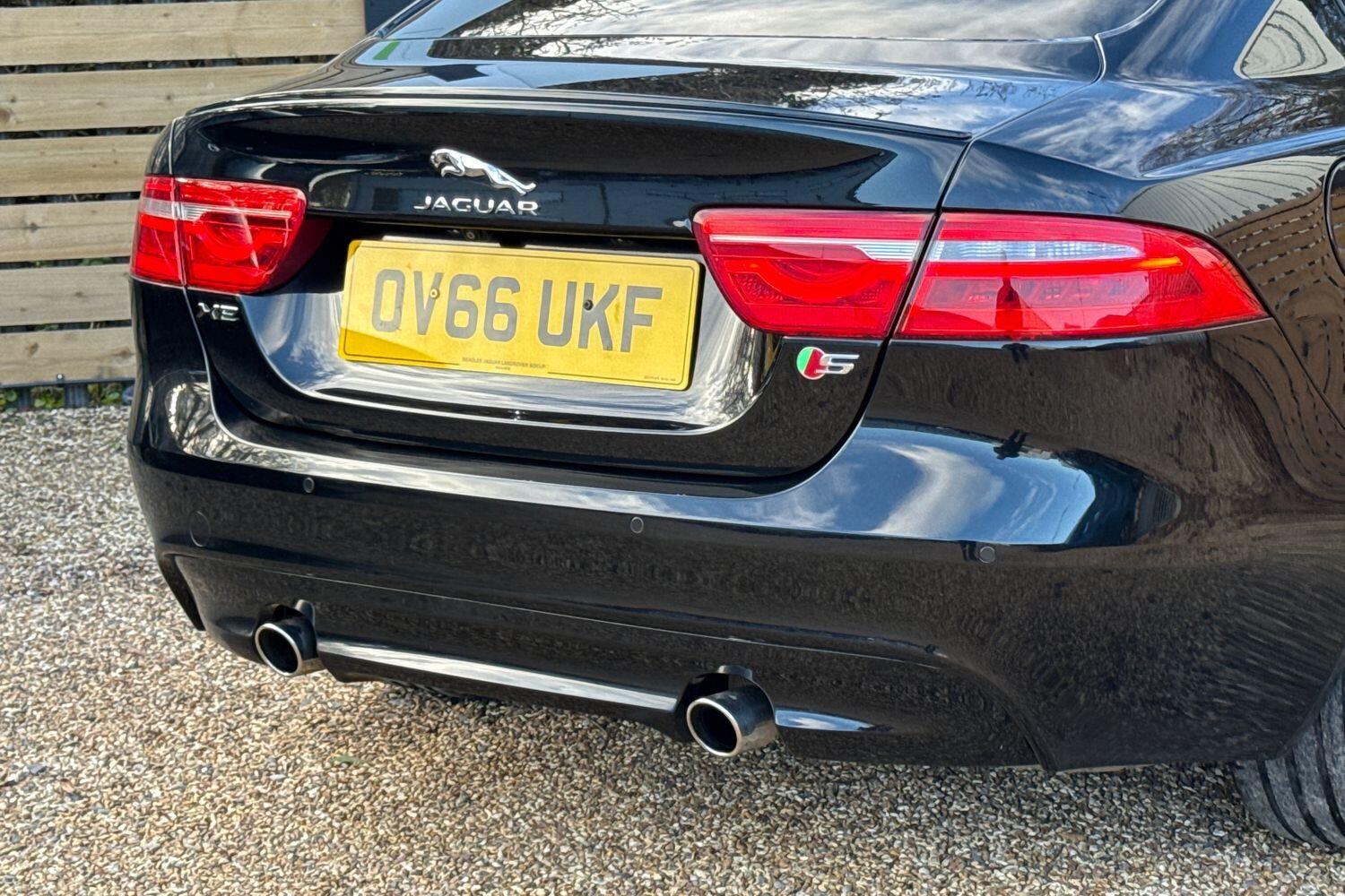 Used Jaguar XE 2016 for sale - 76714858: Photo 17