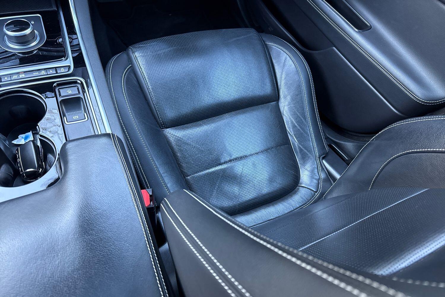 Used Jaguar XE 2016 for sale - 76714858: Photo 33