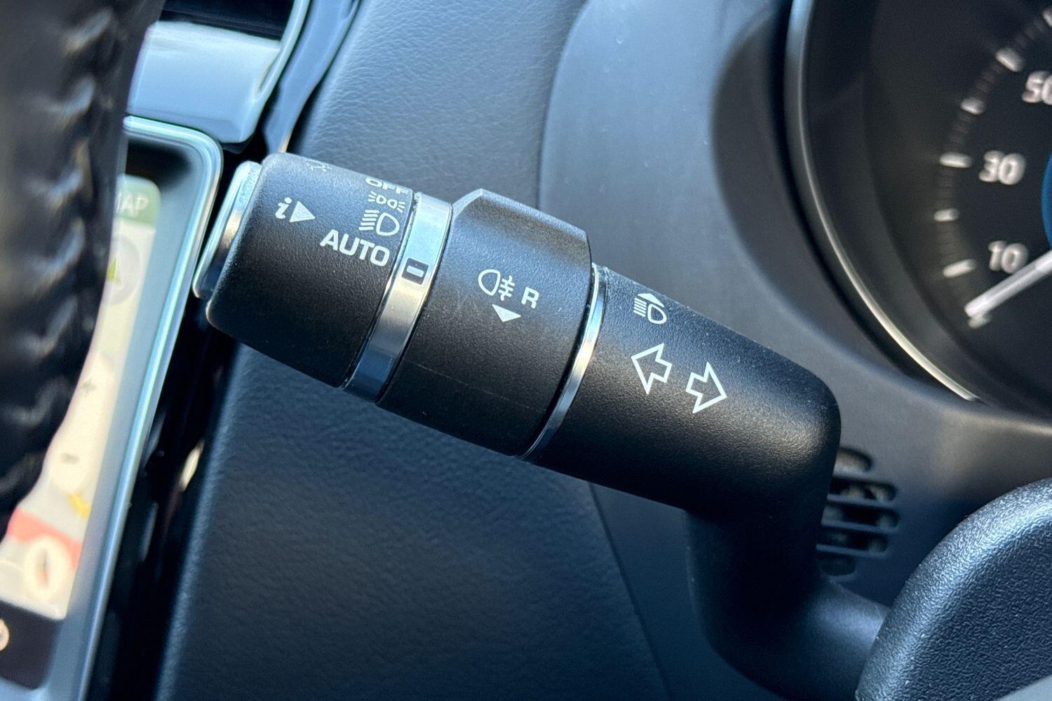 Used Jaguar XE 2016 for sale - 76714858: Photo 49