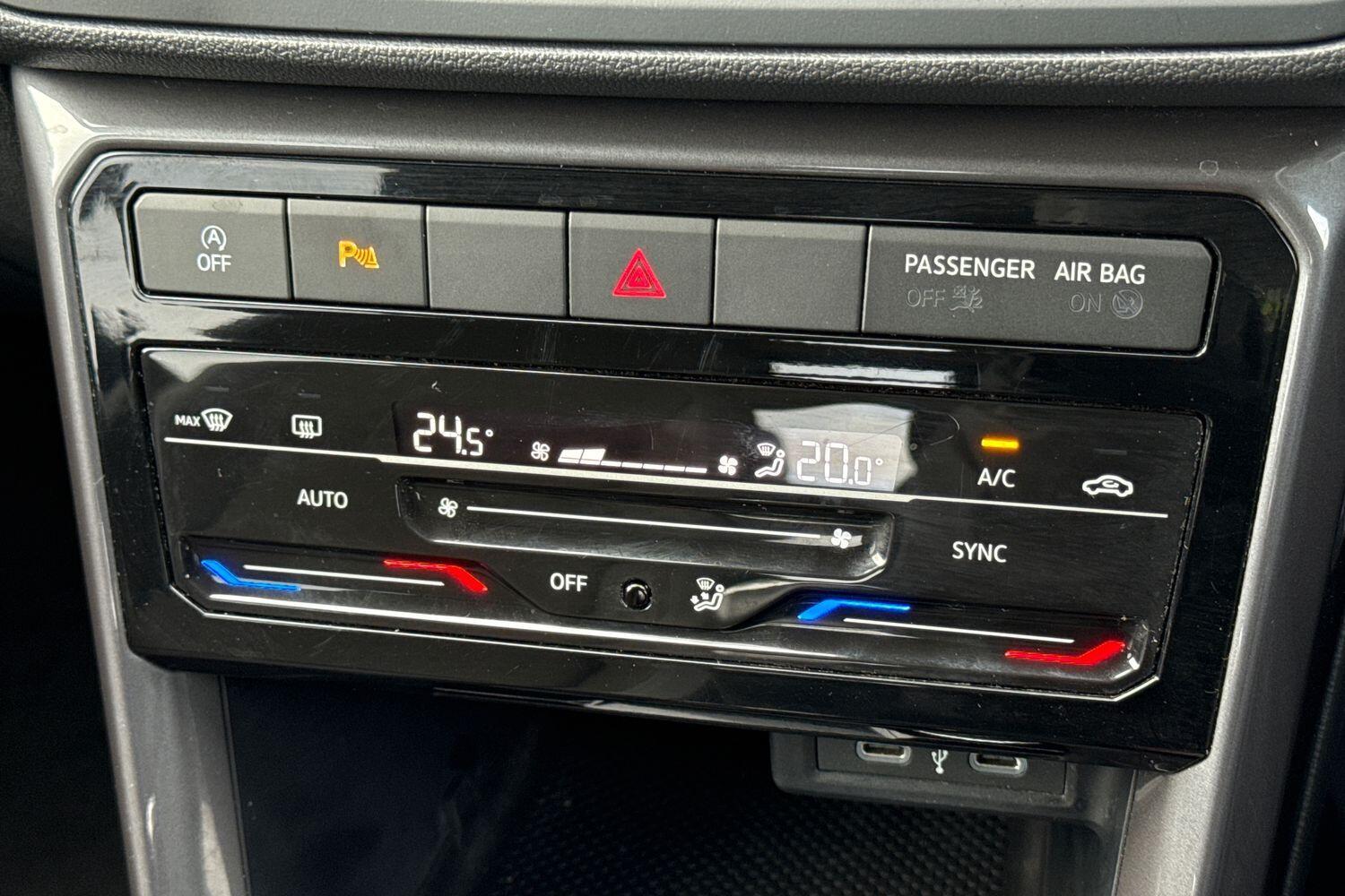 Used Volkswagen T-Cross 2023 for sale - 76714669: Photo 40