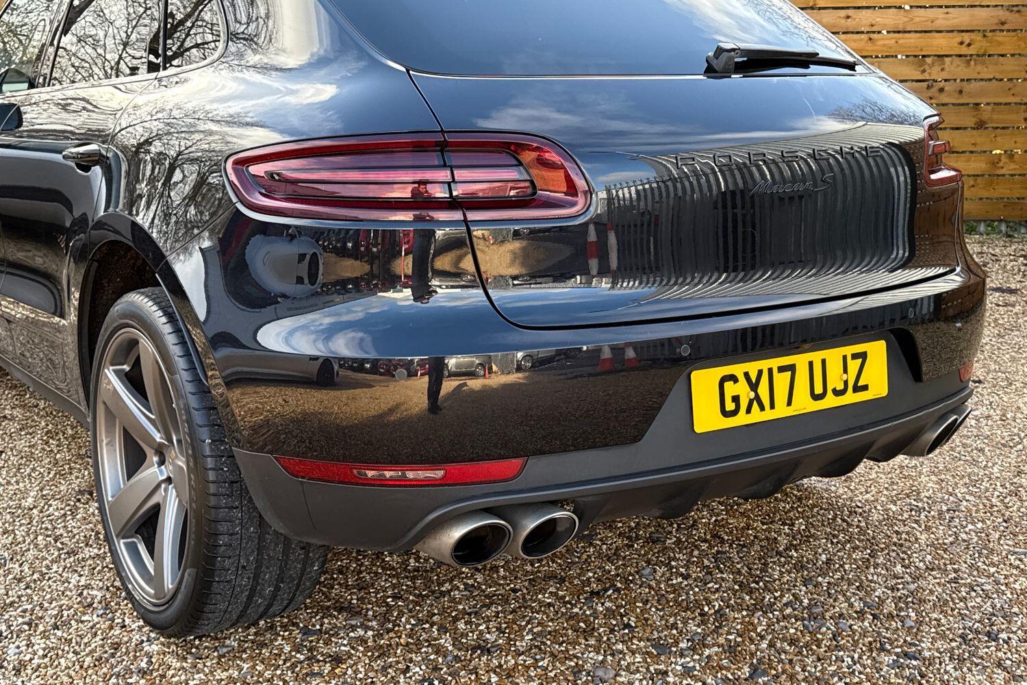 Used Porsche Macan 2017 for sale - 77255330: Photo 18