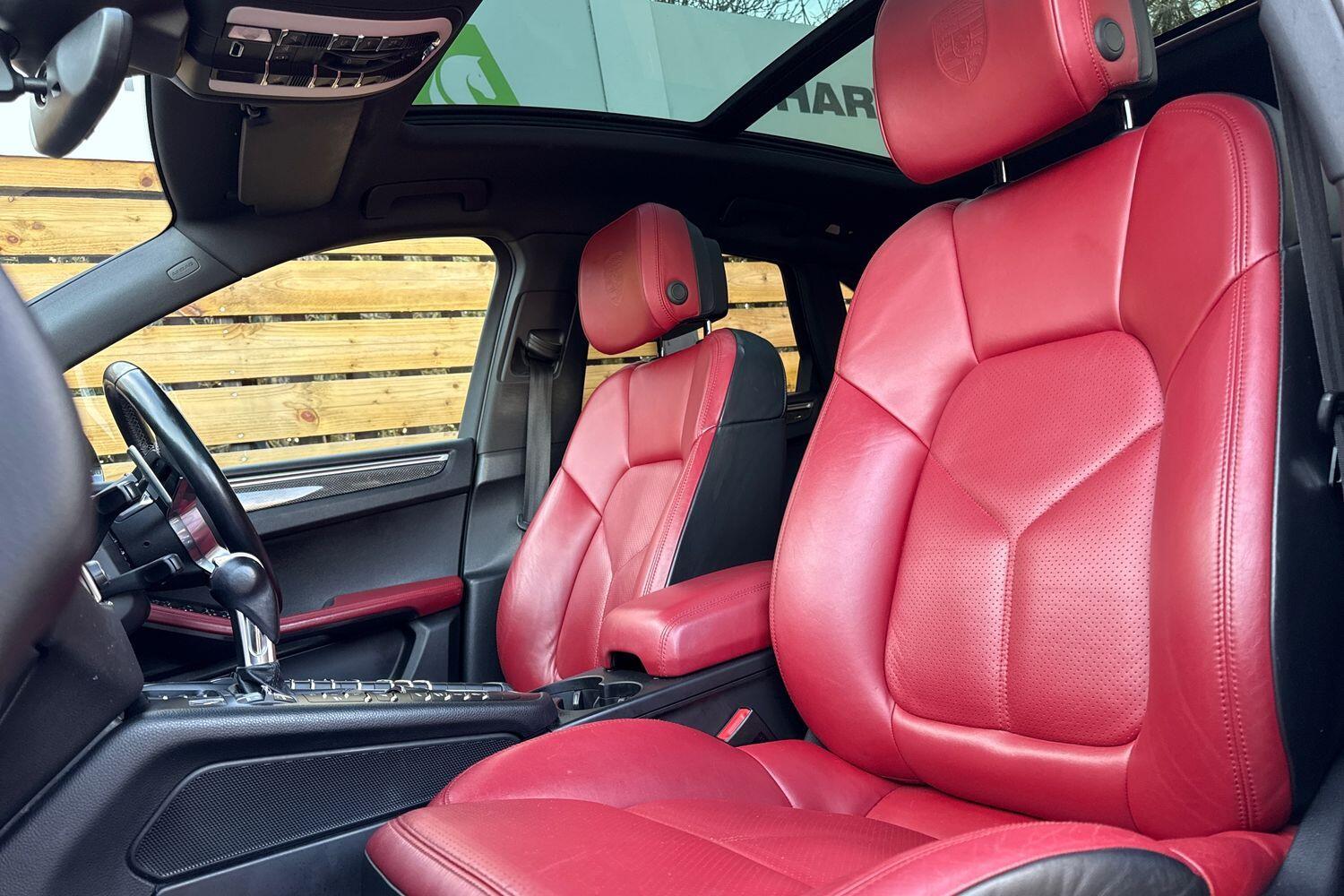 Used Porsche Macan 2017 for sale - 77255330: Photo 30