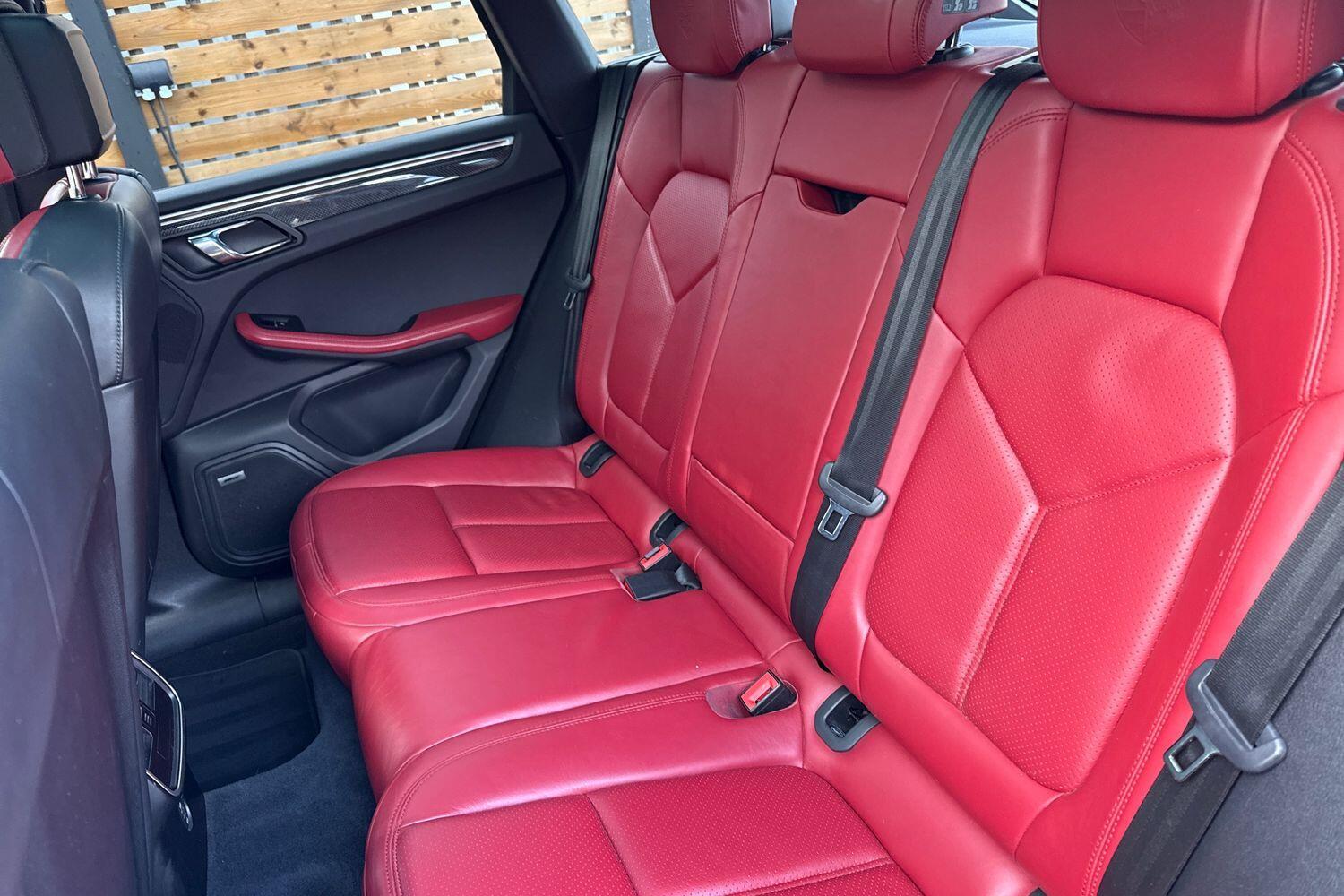 Used Porsche Macan 2017 for sale - 77255330: Photo 32