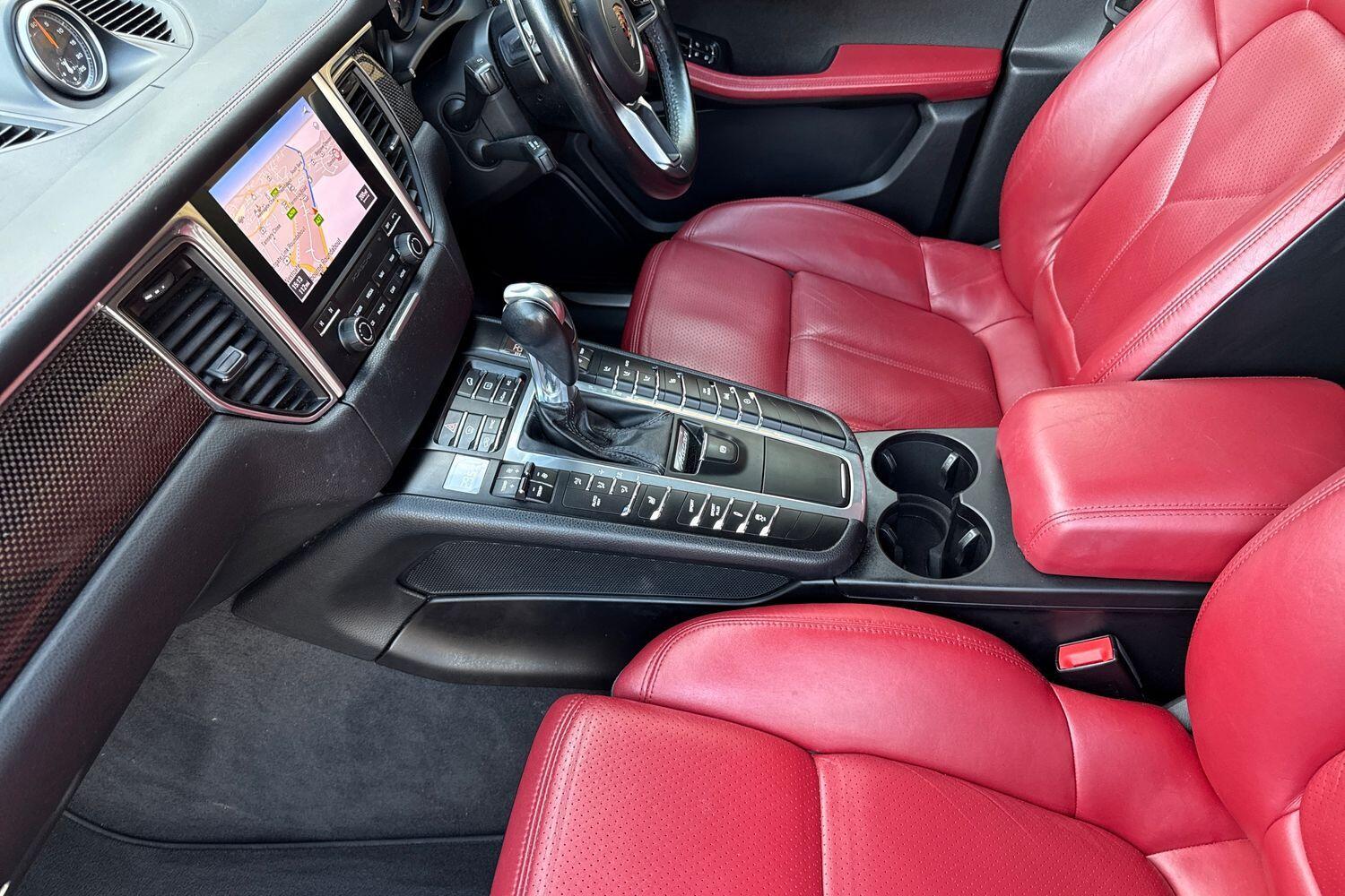 Used Porsche Macan 2017 for sale - 77255330: Photo 42