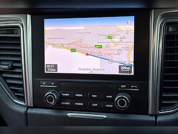 Used Porsche Macan 2017 for sale - 77255330: Photo