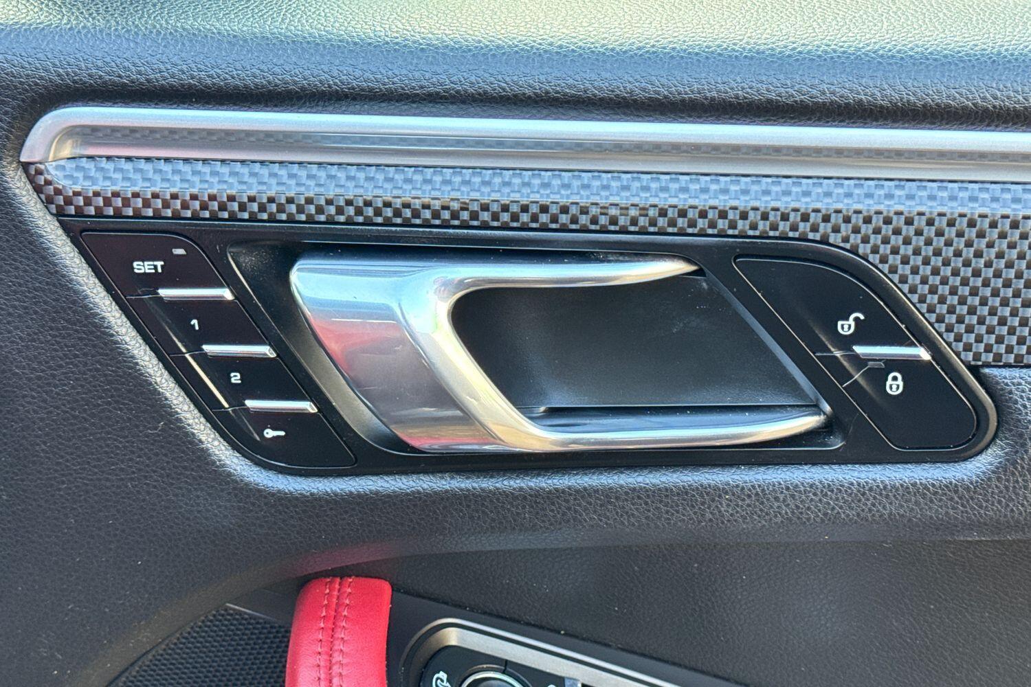 Used Porsche Macan 2017 for sale - 77255330: Photo 50