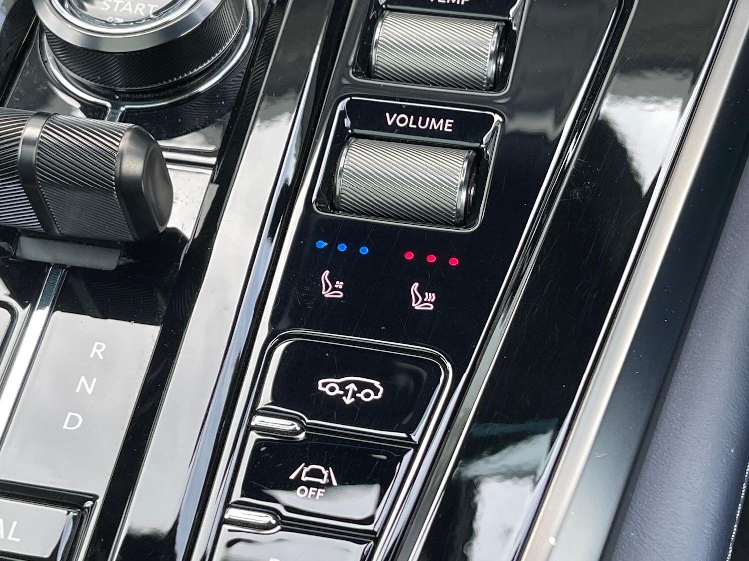 Used Aston Martin DBX 2024 for sale - 77130957: Photo 38