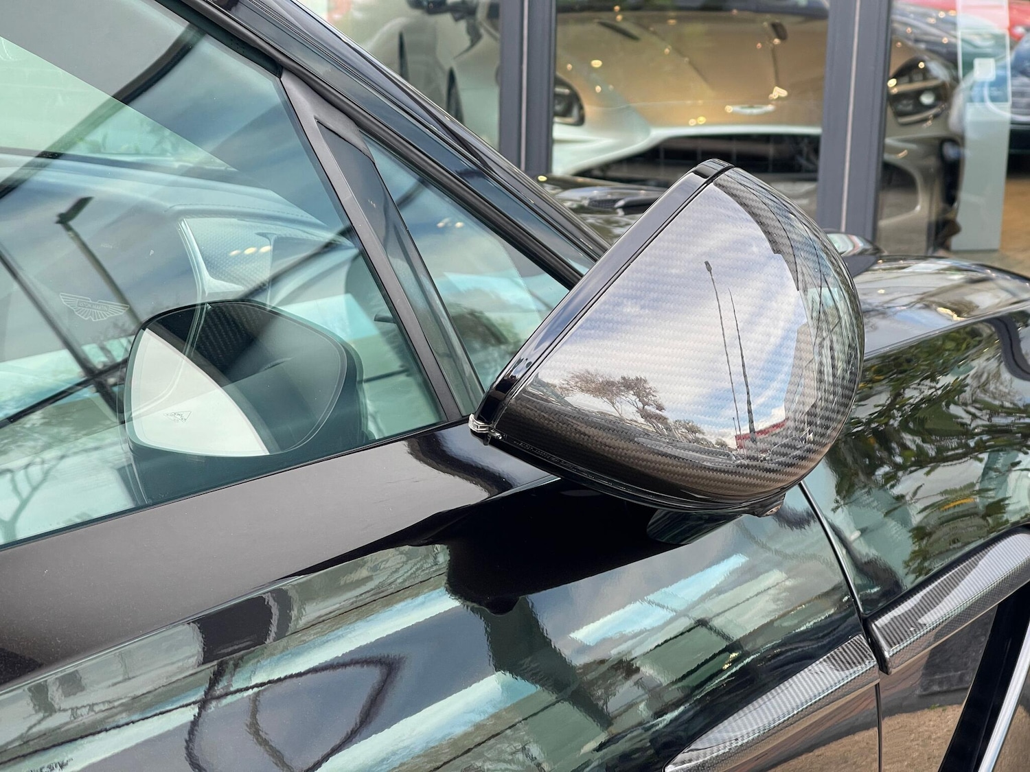 Used Aston Martin DBX 2024 for sale - 77130957: Photo 54