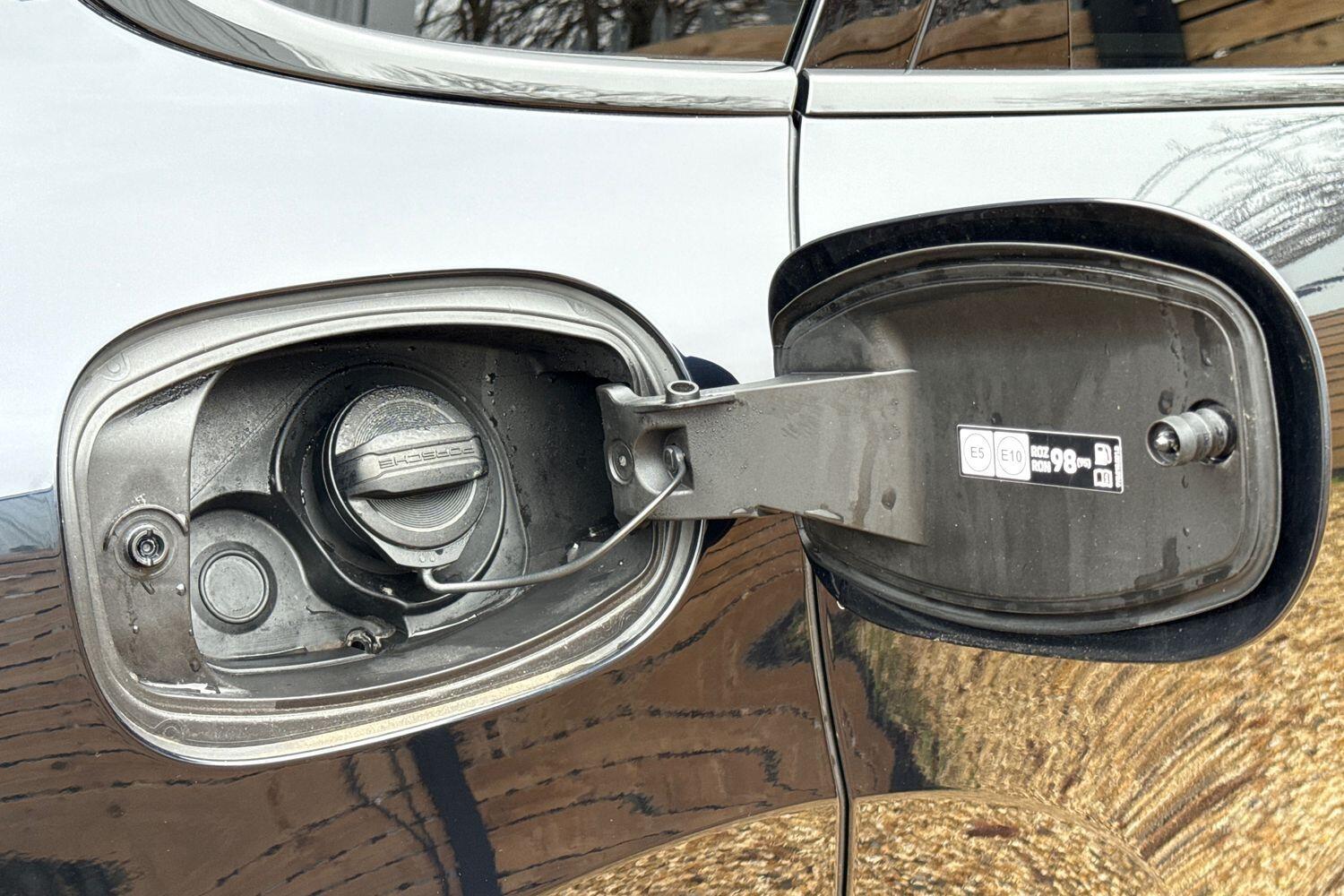 Used Porsche Cayenne for sale - 77267172: Photo 21