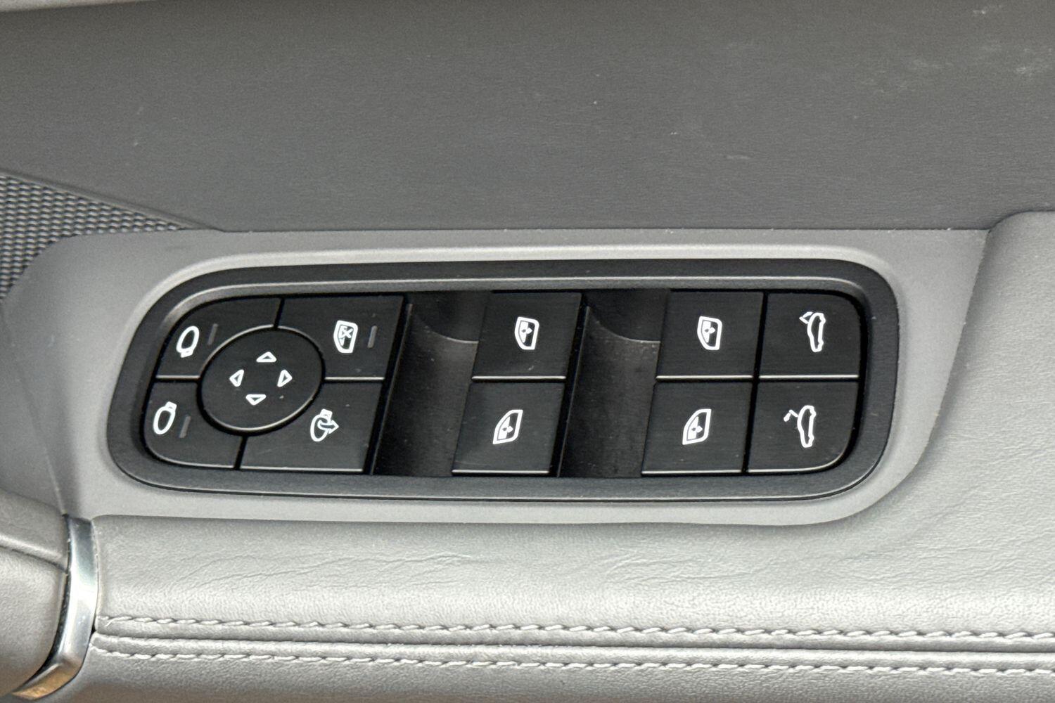 Used Porsche Cayenne for sale - 77267172: Photo 50