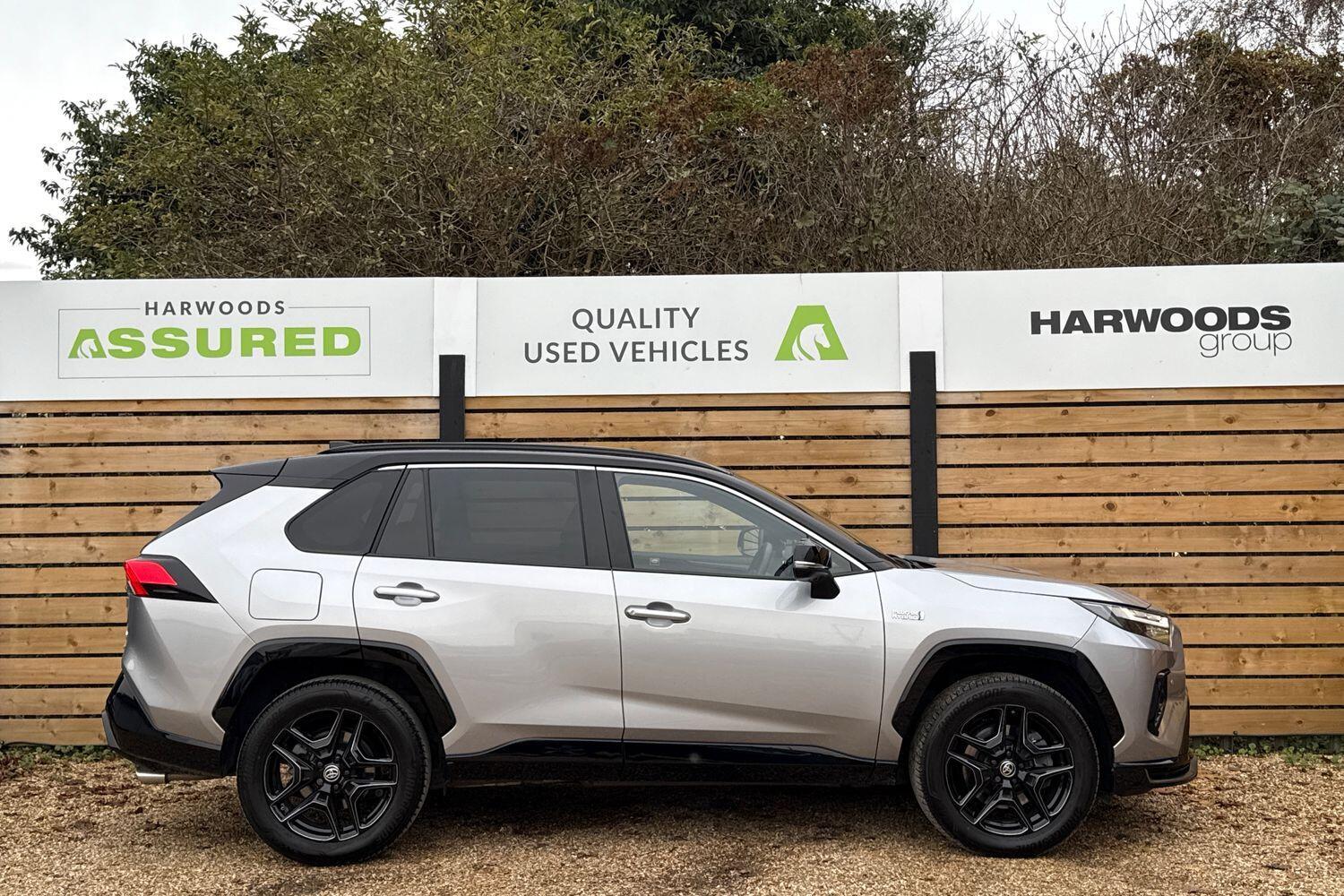 Used Toyota RAV4 2024 for sale - 76361528: Photo 2