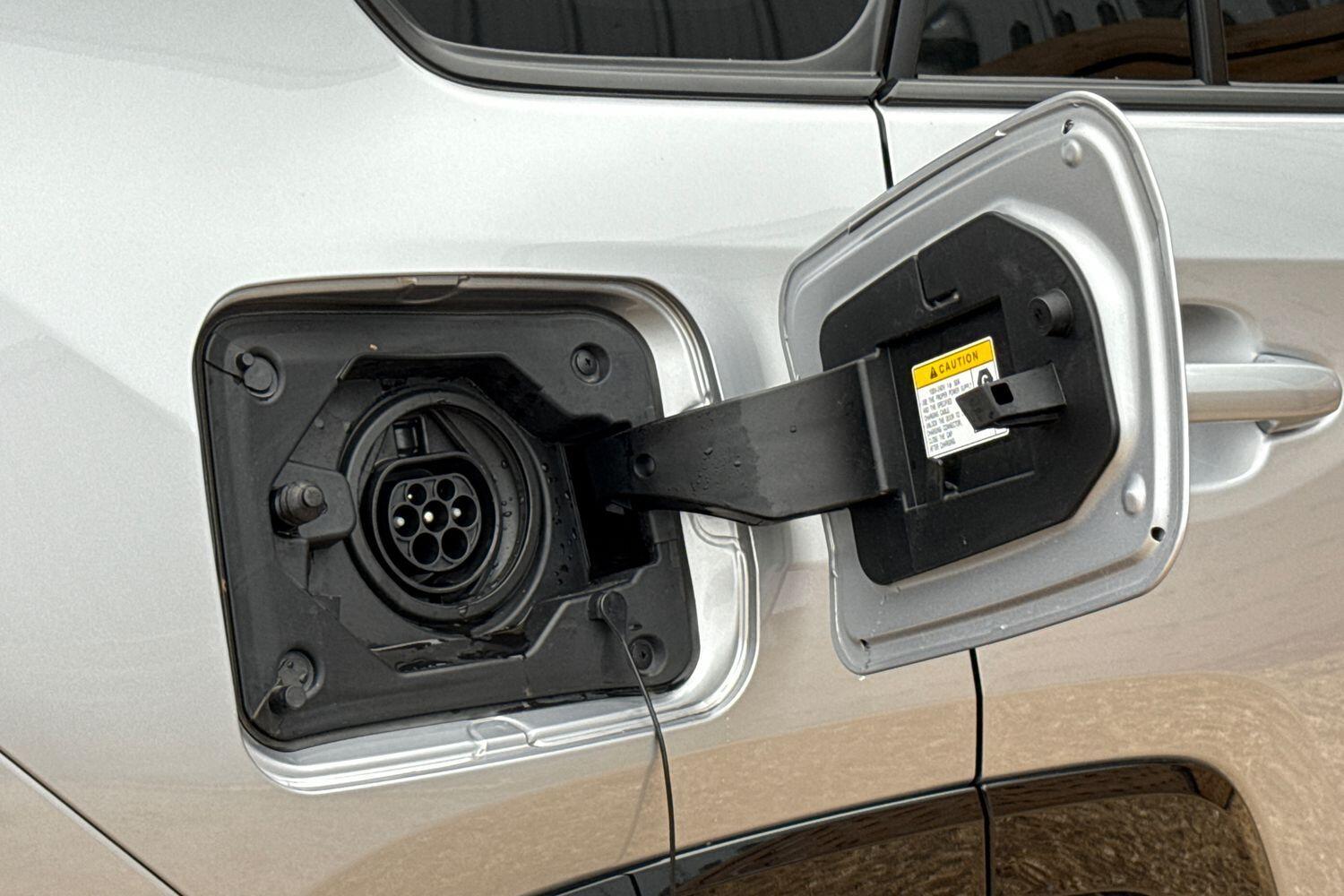 Used Toyota RAV4 2024 for sale - 76361528: Photo 20