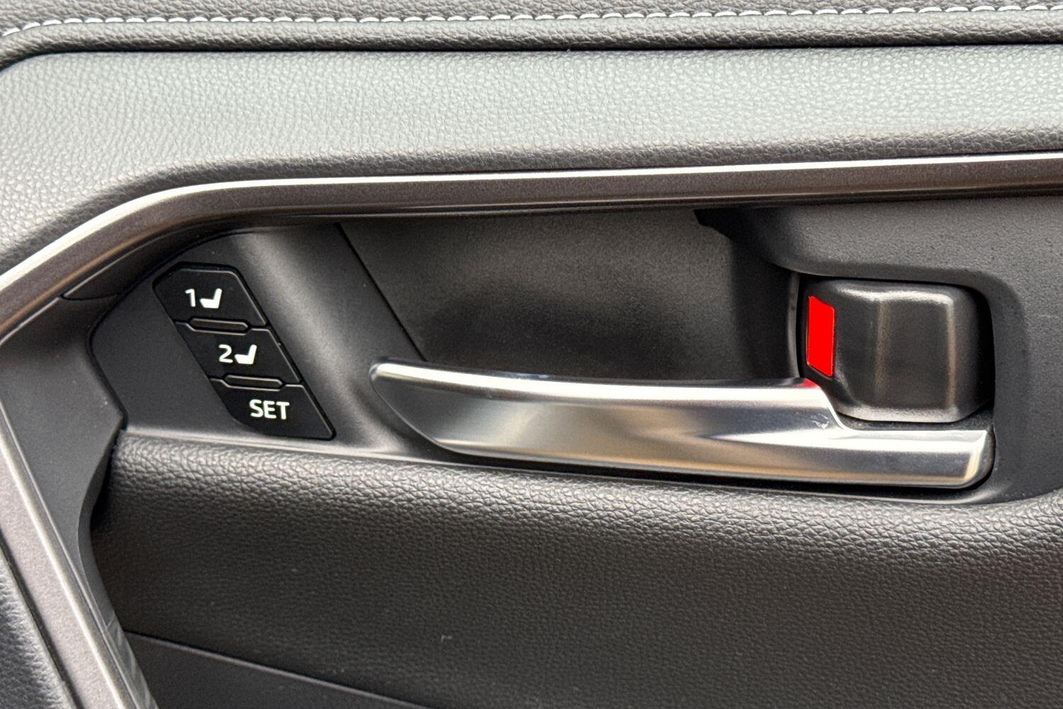 Used Toyota RAV4 2024 for sale - 76361528: Photo 48