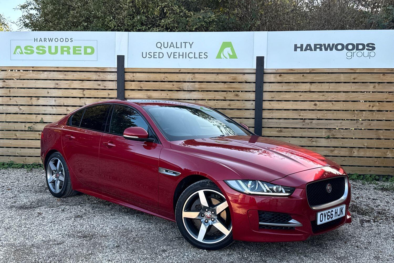 Used Jaguar XE 2016 for sale - 76550466: Photo 1