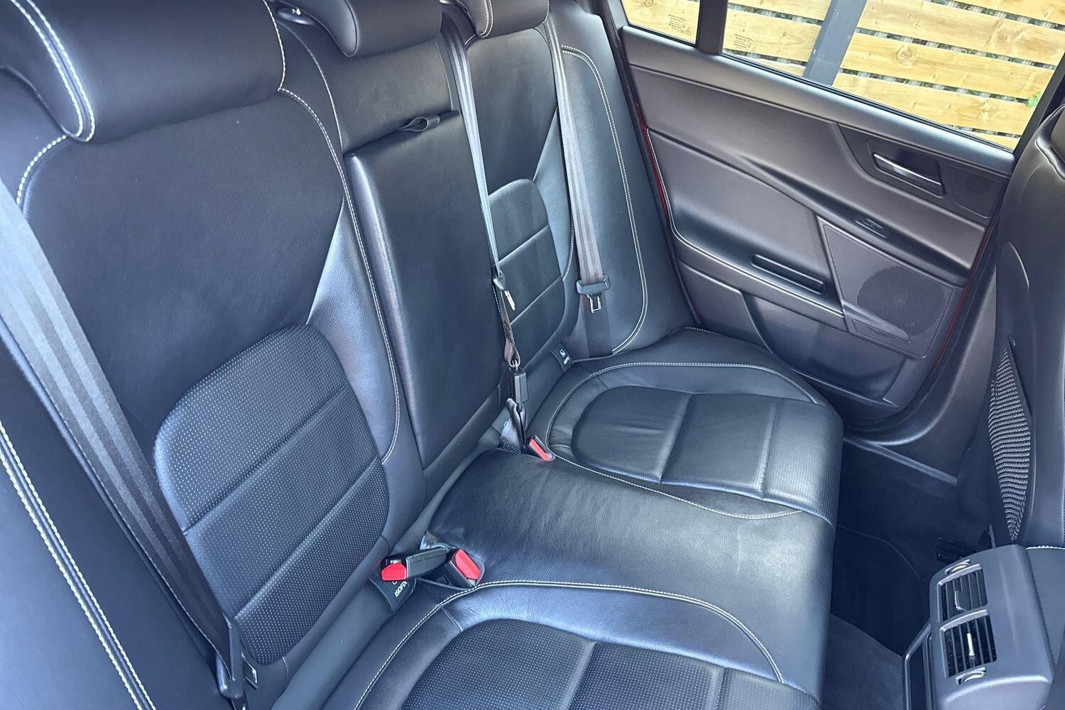 Used Jaguar XE 2016 for sale - 76550466: Photo 25