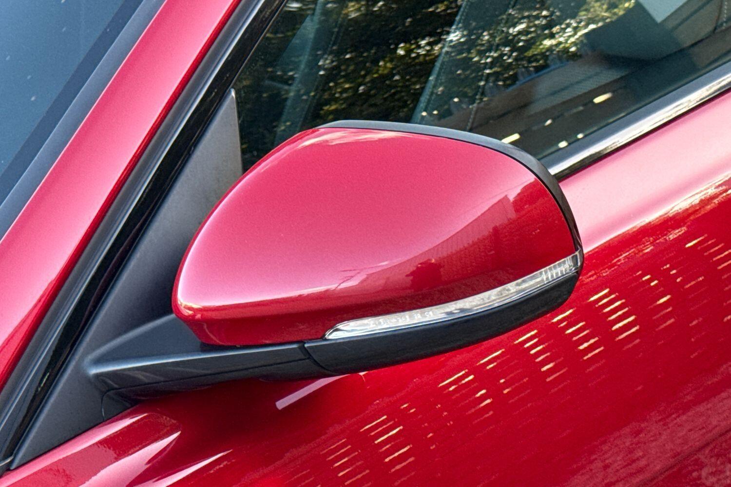 Used Jaguar XE 2016 for sale - 76550466: Photo 45