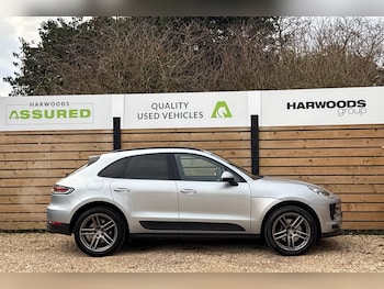 Used Porsche Macan 2020 for sale - 77156408: Photo