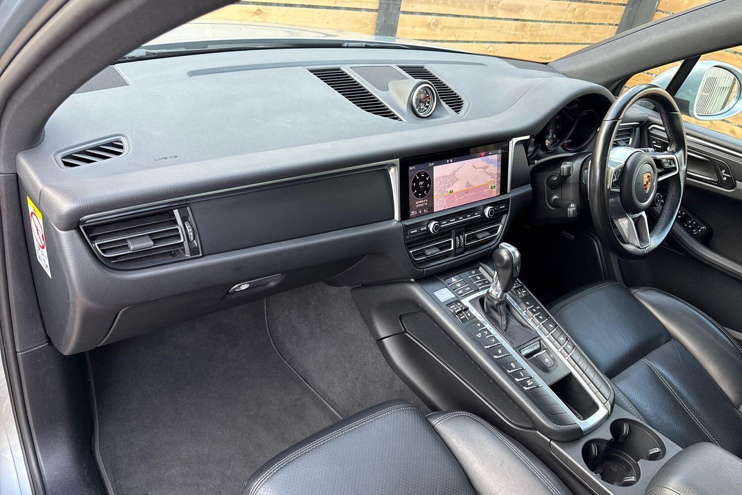 Used Porsche Macan for sale - 77156408: Photo 30