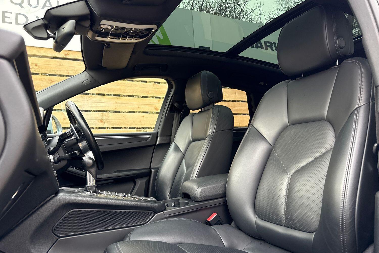 Used Porsche Macan for sale - 77156408: Photo 31