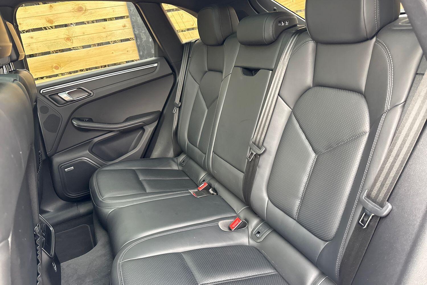 Used Porsche Macan for sale - 77156408: Photo 32