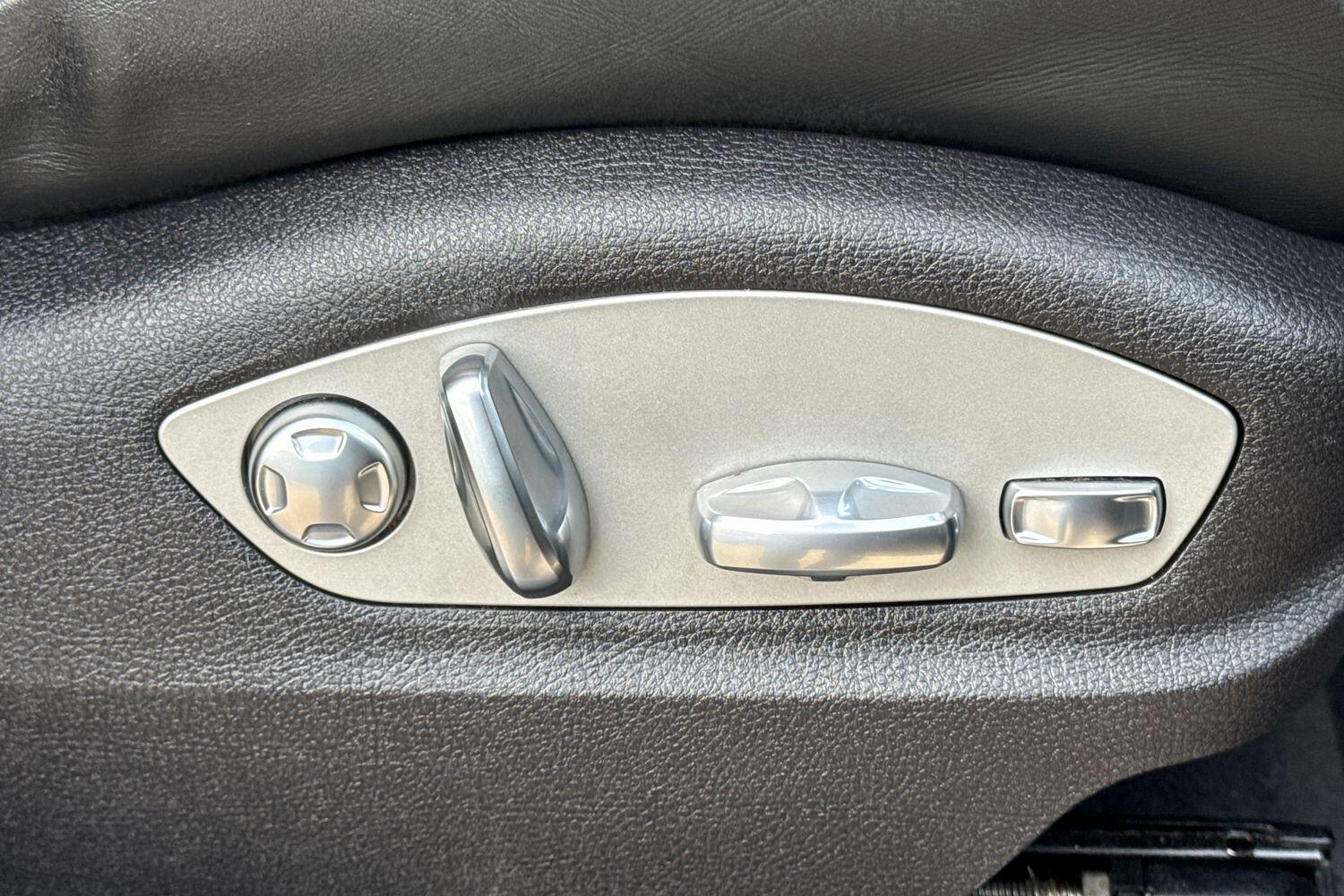 Used Porsche Macan for sale - 77156408: Photo 52