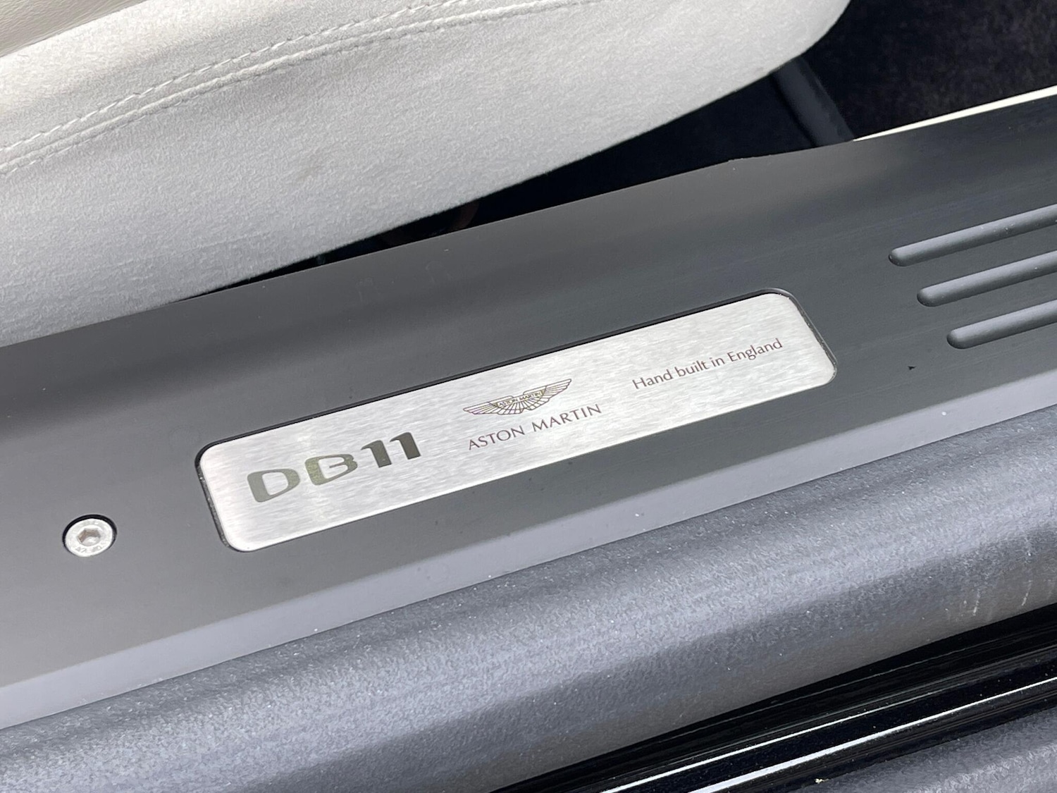 Used Aston Martin DB11 2021 for sale - 77155599: Photo 19