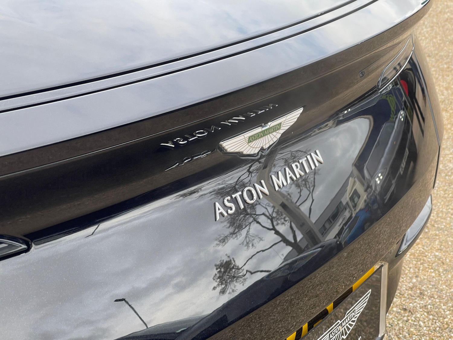 Used Aston Martin DB11 2021 for sale - 77155599: Photo 32