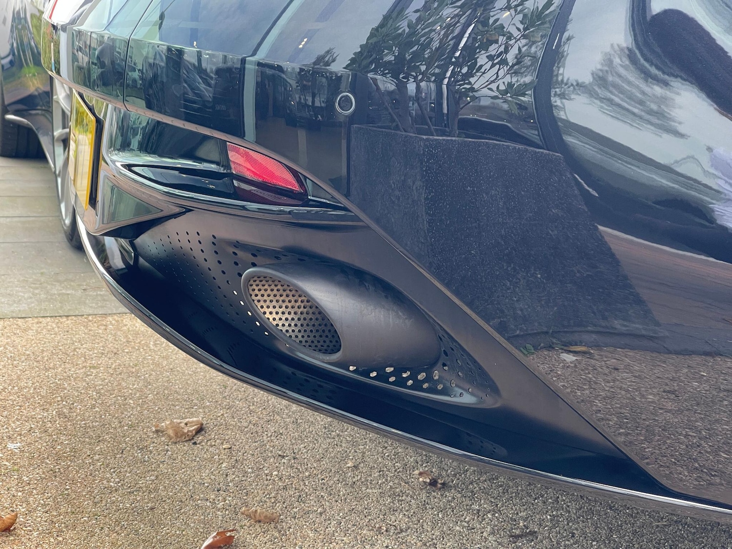 Used Aston Martin DB11 2021 for sale - 77155599: Photo 36