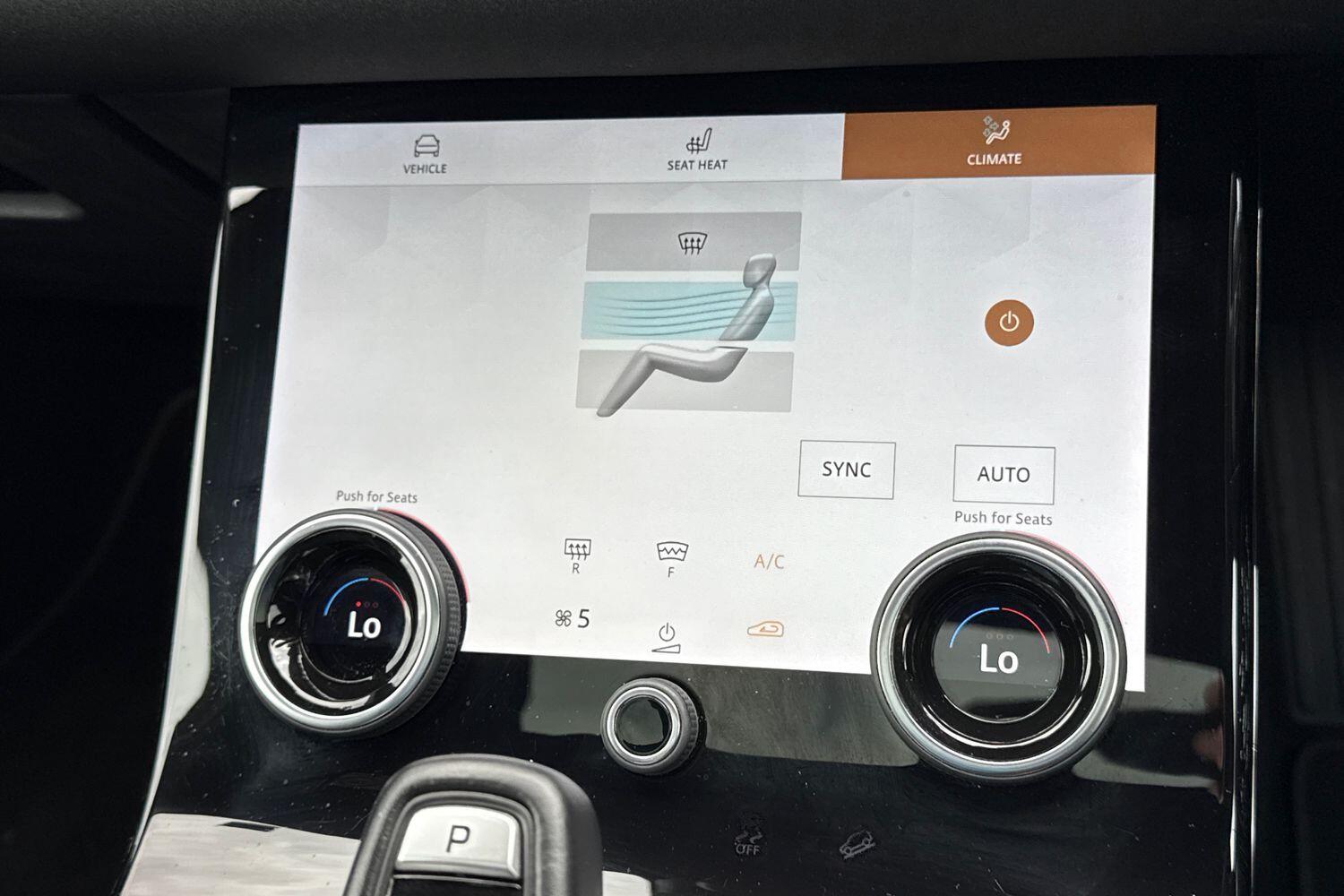 Used Land Rover Range Rover Evoque 2021 for sale - 76472224: Photo 41