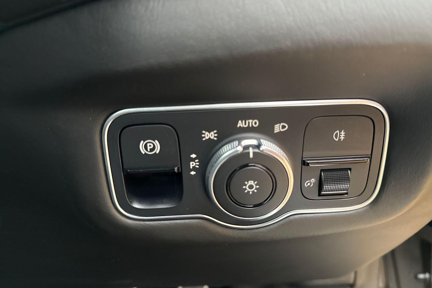 Used Aston Martin Vantage 2021 for sale - 77190745: Photo 51