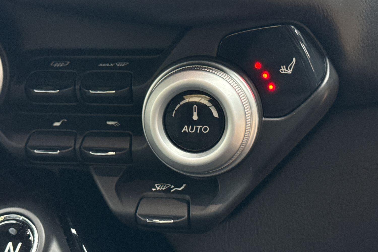 Used Aston Martin Vantage 2021 for sale - 77190745: Photo 58