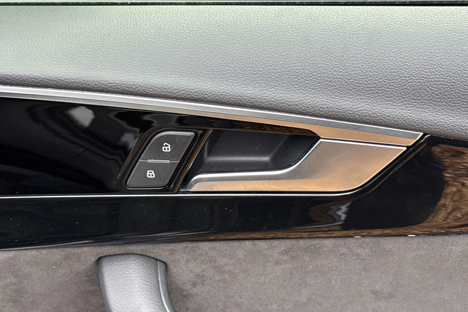 Used Audi A4 2021 for sale - 76935947: Photo 45