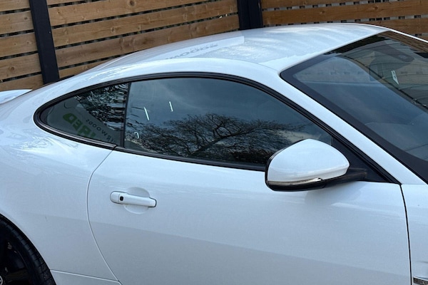 Used Jaguar XKR 2011 for sale - 76239668: Photo 15