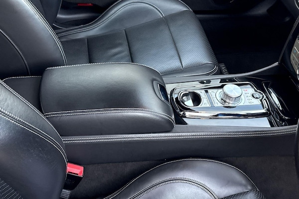 Used Jaguar XKR 2011 for sale - 76239668: Photo 42