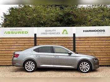 Used Skoda Superb 2017 for sale - 75588820: Photo