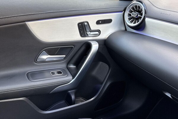 Used Mercedes-Benz CLA 2024 for sale - 76121271: Photo 43