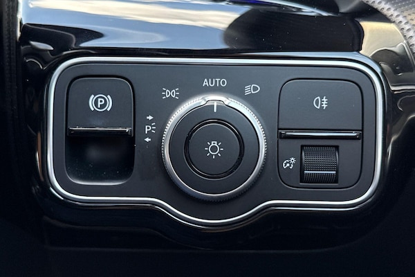 Used Mercedes-Benz CLA 2024 for sale - 76121271: Photo 46