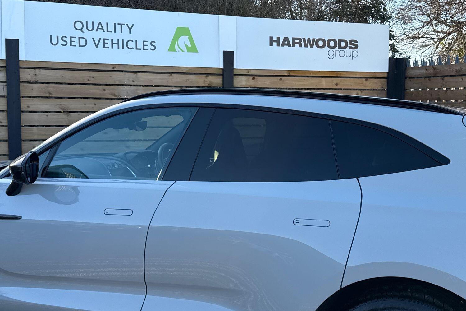 Used Aston Martin DBX 2023 for sale - 77163192: Photo 15